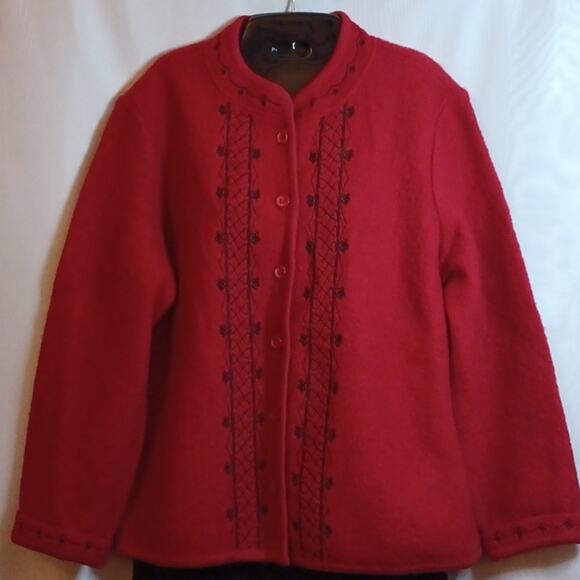 THE TOG SHOP Women's Red Wool Embroidered Sweater. M - Picture 2 of 12